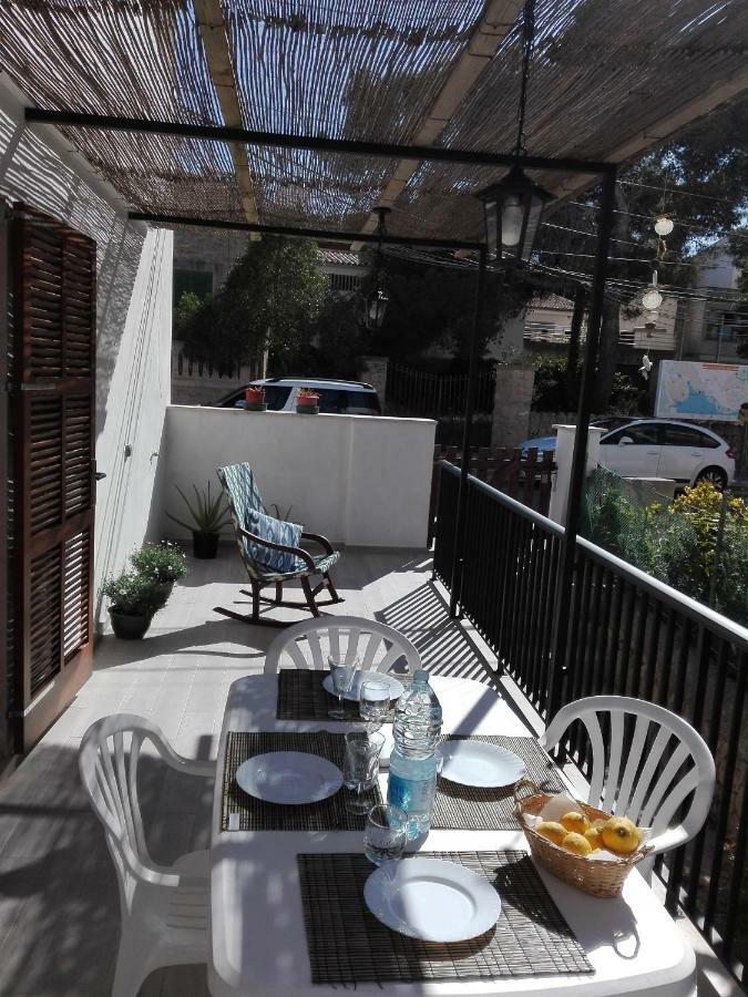 Sa Cala Beach House Cala Figuera  Buitenkant foto